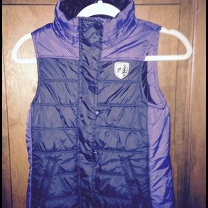American Eagle vest