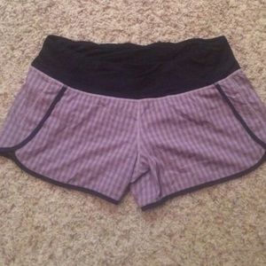 Lululemon shorts. EUC.