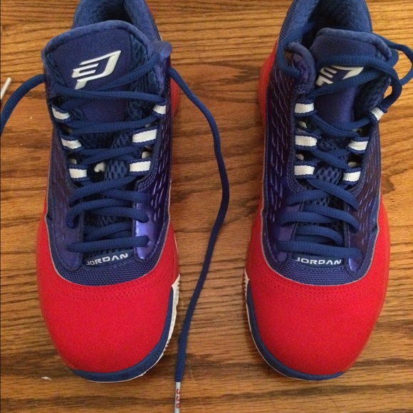 Air Jordan youth size 6