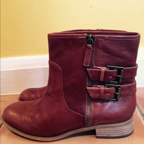 9 West Leather Booties NWOT