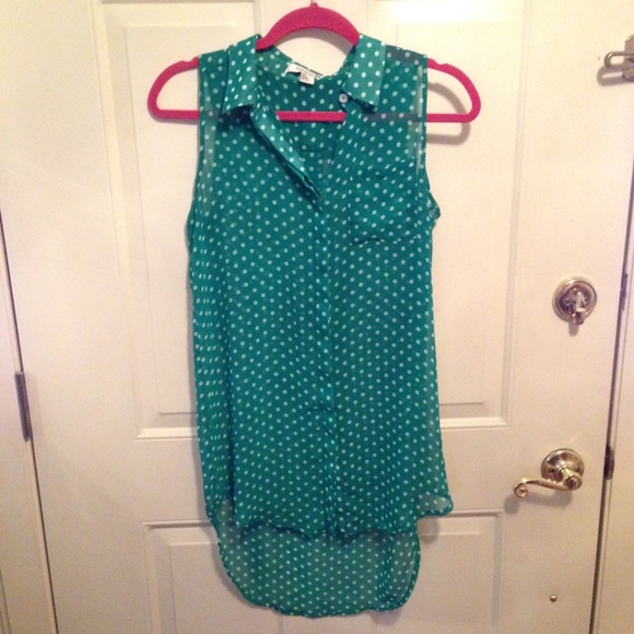 Green polka dot long tank top