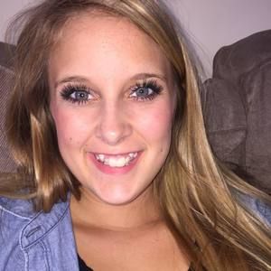 Meet your Posher, Alexis