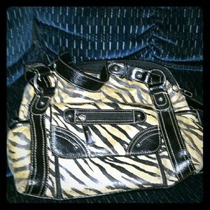 Zebra purse