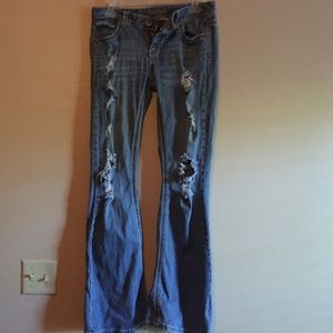 Amethyst ripped jeans