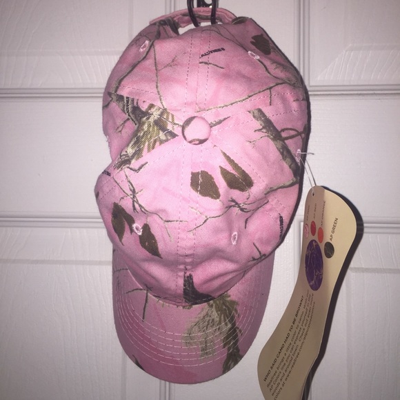 Pink Camo hat - Picture 1 of 3