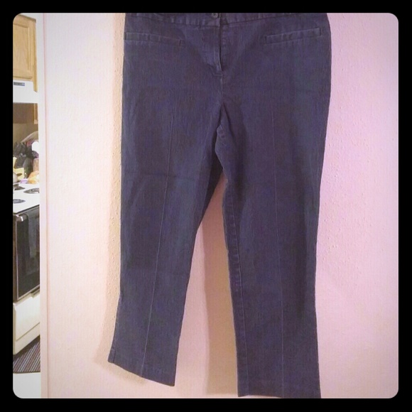 Blue grey denim capri