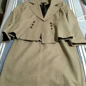 Women's dress suit