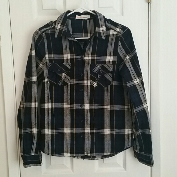 Love Tree Happens | Dark Blue Flannel