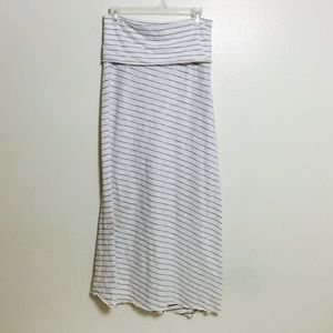 Roxy maxi skirt