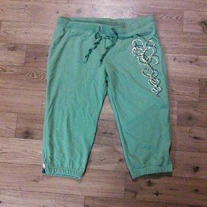 Piper & Blue Size ~ Large woman's Capri joggers!