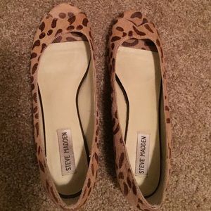 Steve Madden leopard print women's sandals