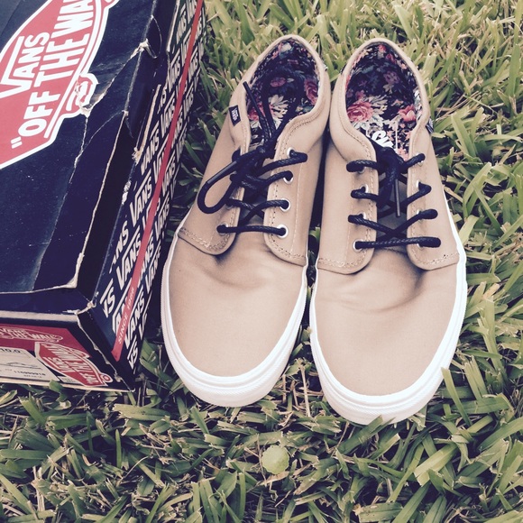Vans twill