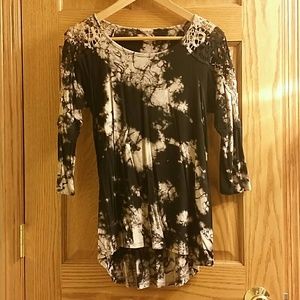 Black & Cream tie-dye