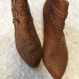 Studded Buckle Ankle Boots 9