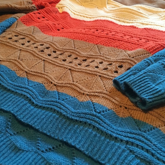 Sweater - Picture 2 of 2