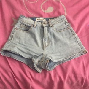 High wasted shorts