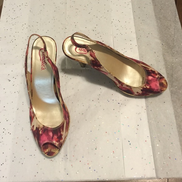 Tie-dyed peek toe heels