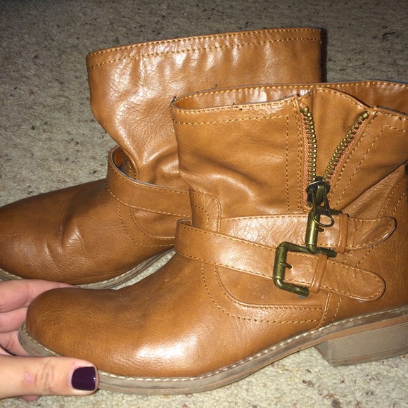 Brown booties- Cathy Jean