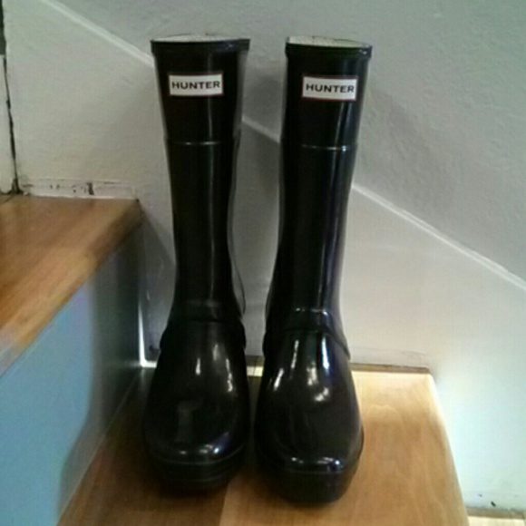 Hunter "Kellen" wedge boots