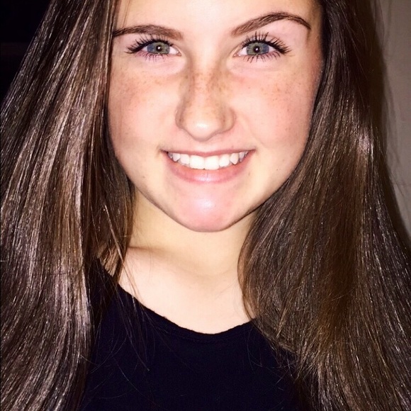 Meet your Posher, Mary - Picture 4 of 4