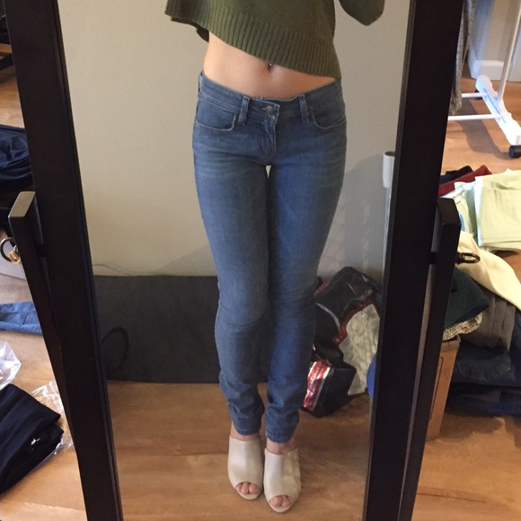 F21 blue denim skinny jeans 25
