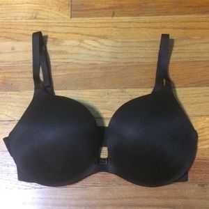 DISCONTINUED Victoria's Secret incredible push up