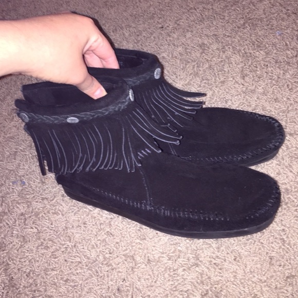 Minnetonka fringe black booties