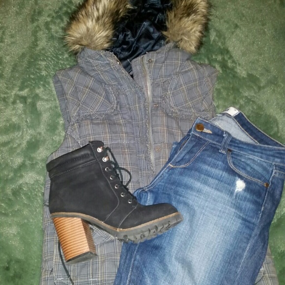 Vest with furry hat
