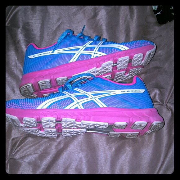 Asics womens running shoes