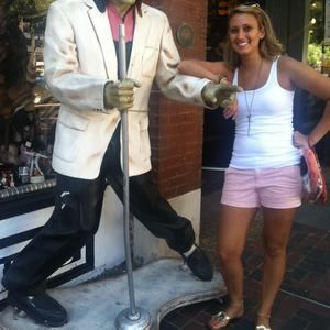 Meet your Posher, Kara