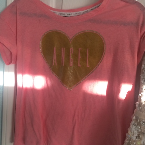 VS angel tshirt
