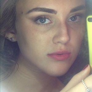 Meet your Posher, Paula