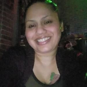 Meet your Posher, Lorena