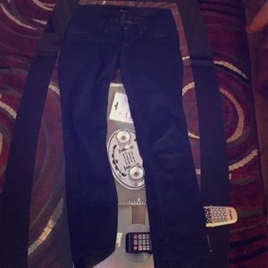 I brand maternity jeans