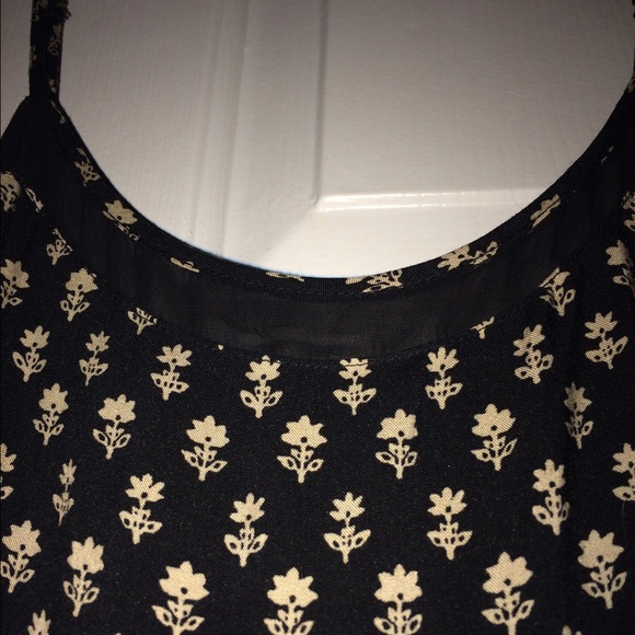 forever 21 black floral dress - Picture 2 of 4