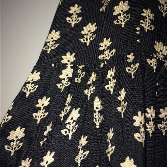 forever 21 black floral dress - Picture 3 of 4
