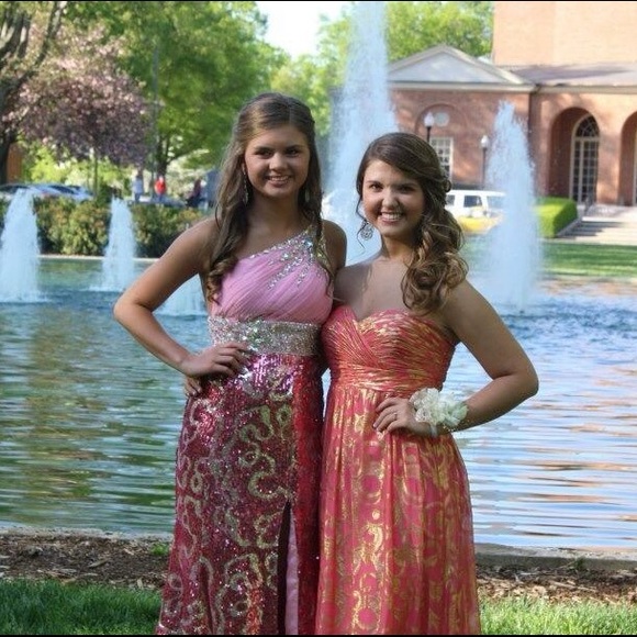 SOLD - Picture 2 of 4