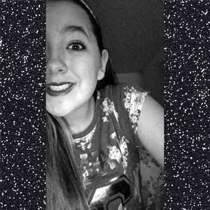 Meet your Posher, Lizzie