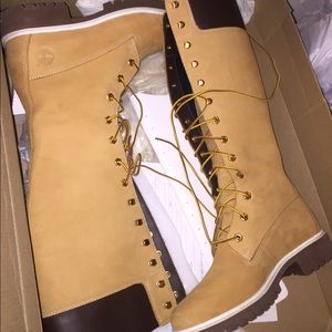 LIKE NEW TIMBERLAND PREMIUM 14" LACE BOOTS