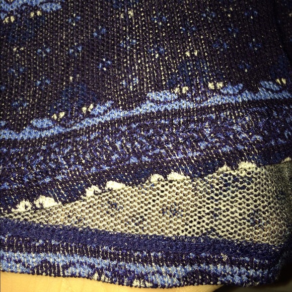 h&m aztec print sweater - Picture 2 of 3