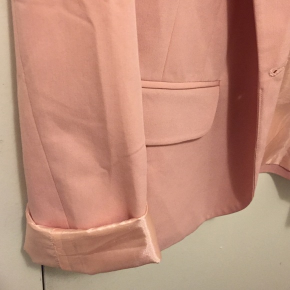 Pink blazer!! - Picture 4 of 4
