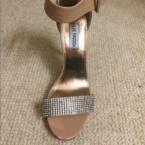Nude Steve Madden heels