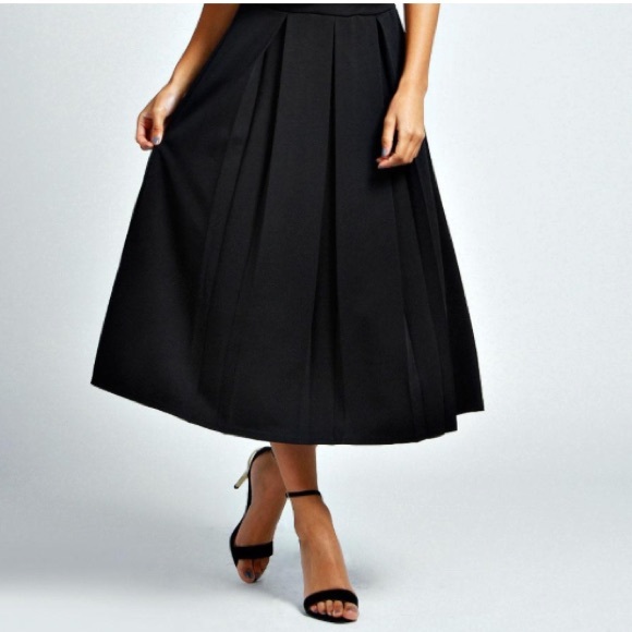 BooHoo Box Pleat Midi Scuba Skater Skirt Blk 8 NEW