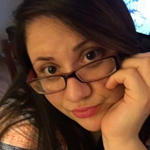 Meet your Posher, Catherine