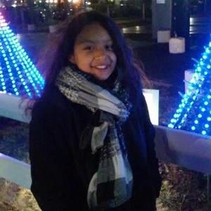 Meet your Posher, Elizabeth