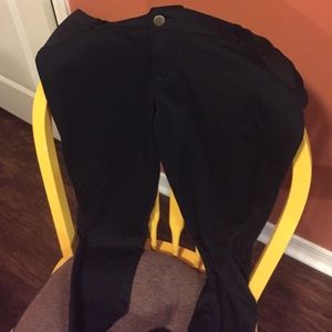 Liz Lange maternity skinny black pants