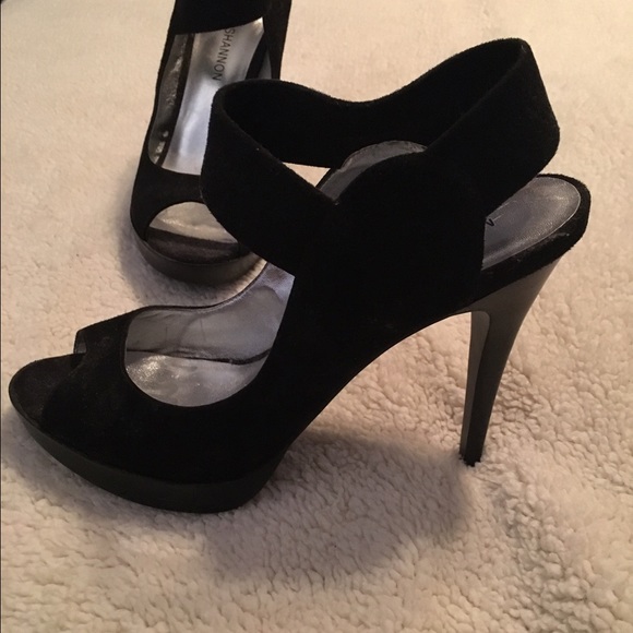 Black Heels - Size 8