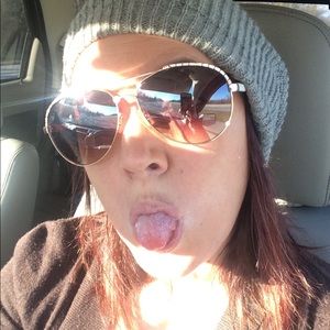 Meet your Posher, Christa