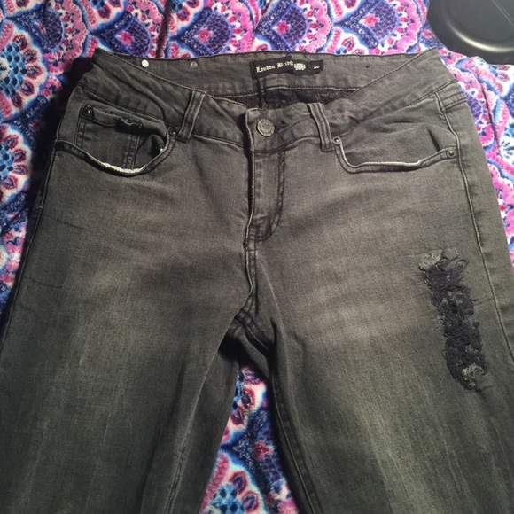 Grey Grunged "Destroyed" Skinnies