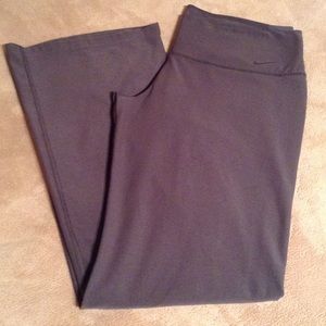 Nike Dri-Fit charcoal stretch yoga/workout pants